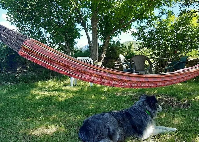 Les Granges Dans Ferme Provencale. 14 Pers Semesterbostad *