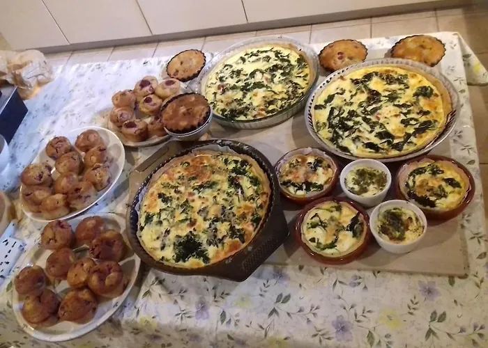 Les Granges Dans Ferme Provencale. 14 Pers Semesterbostad