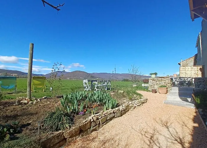 Les Granges Dans Ferme Provencale. 14 Pers Semesterbostad