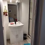 Les Granges Dans Ferme Provencale. 14 Pers Casa vacanze