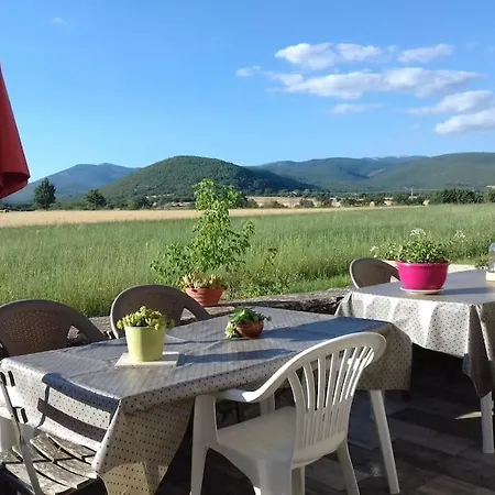 Les Granges Dans Ferme Provencale. 14 Pers Дом отдыха *